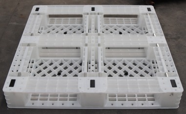田字塑料托盤在使用中具有這樣的特點